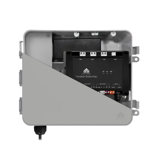 product-pic-yardian-data-hub-with-outdoor-enclosure